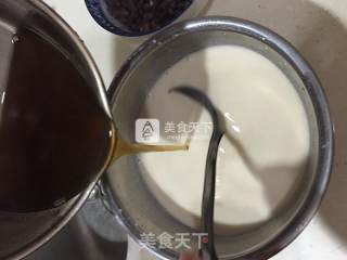 红豆椰汁马蹄千层糕的做法步骤：9