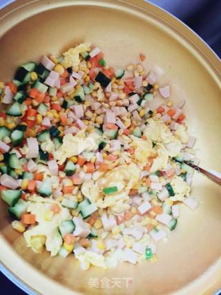 什锦炒饭  扬州炒饭的做法步骤：4