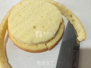 草莓慕斯蛋糕的做法步骤：4