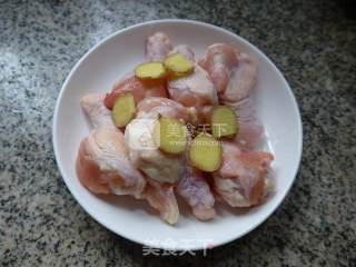 蒸鸡翅根的做法步骤：2