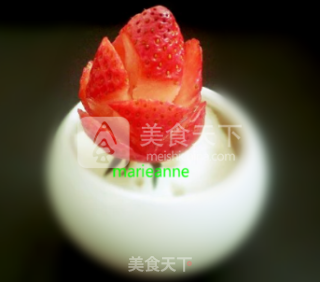 草莓玫瑰花的做法步骤：6