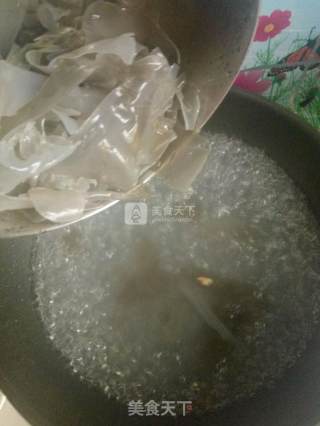 酸汤的做法步骤：8