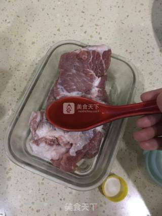 电饭煲秘制叉烧的做法步骤：3