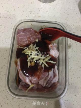 电饭煲秘制叉烧的做法步骤：5