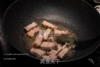 红（酒）烧五层肉  Stewed 5-Layer Pork Belly的做法步骤：6
