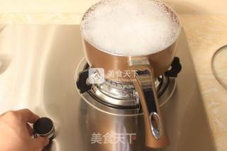 雪蛤雪燕百合润肺汤的做法步骤：4