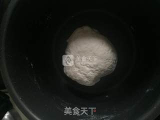 发面鸡蛋韭菜盒子的做法步骤：2