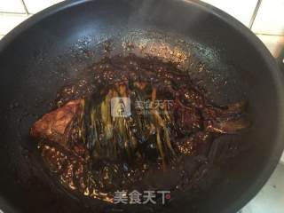 葱烤鲫鱼的做法步骤：16