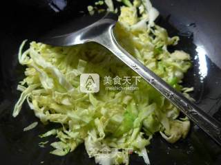 雷笋炒牛心菜的做法步骤：7