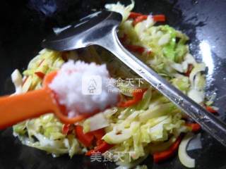 雷笋炒牛心菜的做法步骤：12