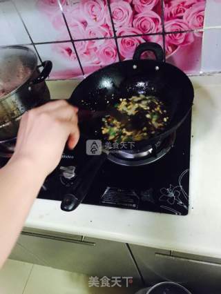辣炒海螺丝的做法步骤：5
