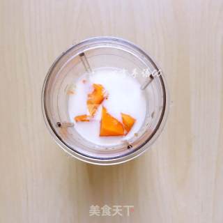 木瓜奶昔的做法步骤：2