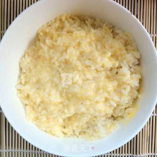 浓郁酱香炒饭的做法步骤：2