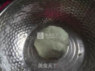 咸蛋黄肉松青团的做法步骤：10