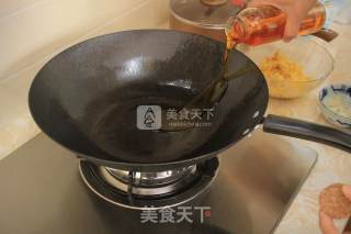 蛋炒饭的做法步骤：5