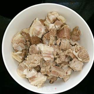 炖羊肉的做法步骤：1