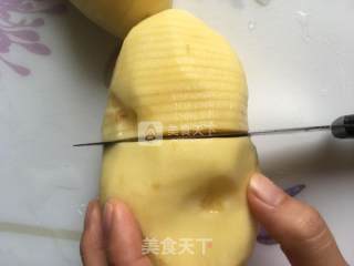 烤土豆！（照葫芦画瓢）…????的做法步骤：2