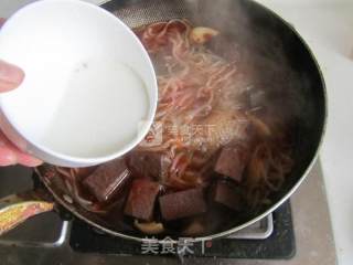 韭菜鸭血魔芋粉的做法步骤：9