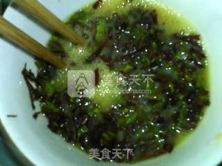 香椿厚蛋烧的做法步骤：4