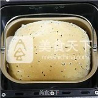 面包机做面包（黑芝麻和风吐司）的做法步骤：7