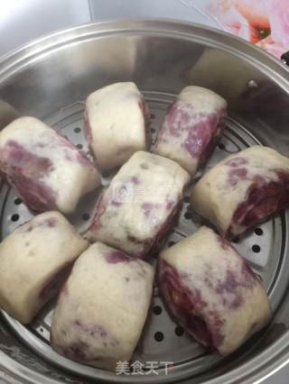 紫薯红枣桂圆刀切馒头的做法步骤：5
