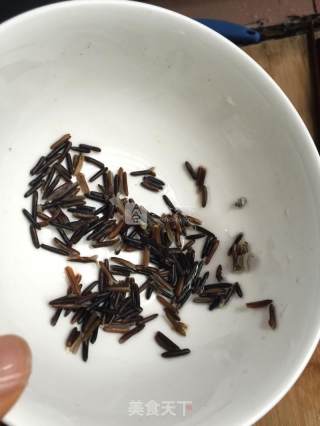 野米花胶炖木瓜的做法步骤：3