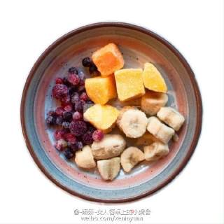 酸酸甜甜超爽水果沙冰的做法步骤：1