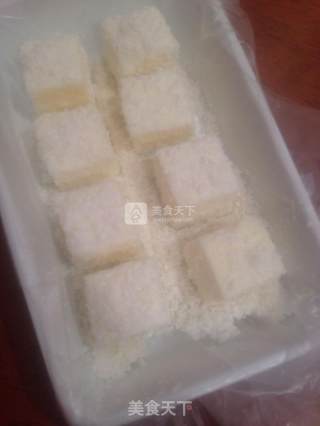 牛奶椰丝小方的做法步骤：8