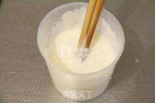 牛奶木瓜布丁的做法步骤：2