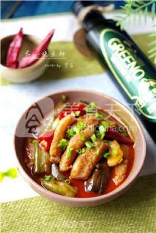 【平民餐桌上的家常菜亦能吃出美味营养】茄子烧鱼柳的做法步骤：10