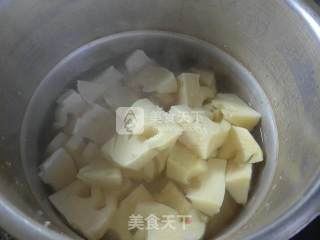 红烧毛笋头的做法步骤：7