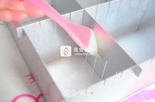 坚果方面包的做法步骤：6