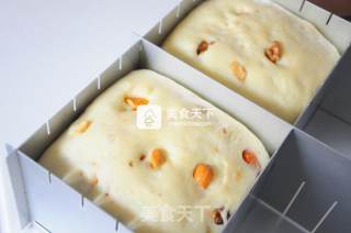 坚果方面包的做法步骤：10
