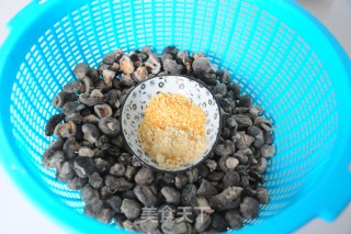 自制美味花菇调味鸡精粉的做法步骤：1