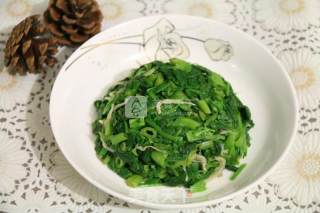 菠菜银鱼干的做法步骤：6