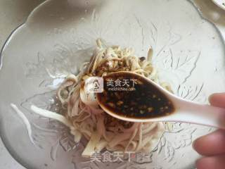 拌杏鲍菇丝的做法步骤：10