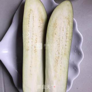 微波炉烤孜然剁椒茄子的做法步骤：3