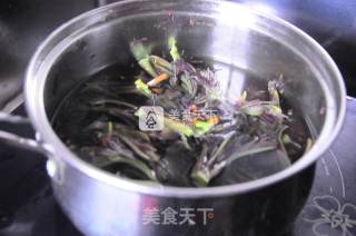 香椿香葱鸡蛋饼的做法步骤：2
