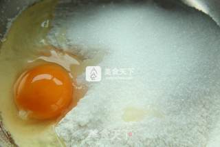 最柔软香甜——红豆沙面包的做法步骤：2