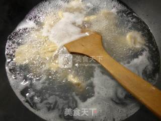 白菜炒燕麦疙瘩片的做法步骤：5