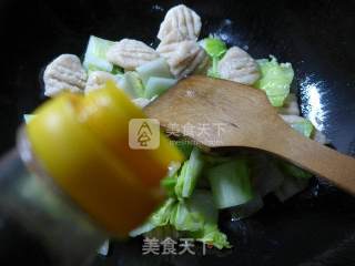 白菜炒燕麦疙瘩片的做法步骤：9