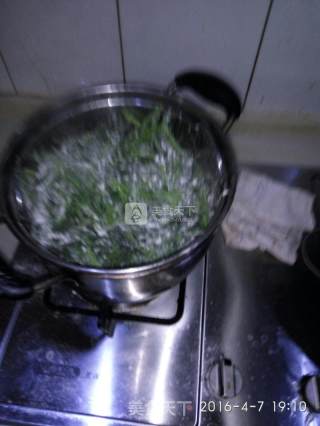 蒸茼蒿的做法步骤：3