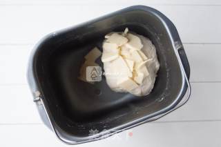 巨无霸披萨的做法步骤：2