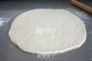 巨无霸披萨的做法步骤：9