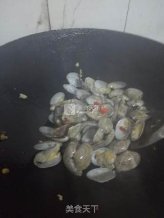 辣炒花蛤的做法步骤：6