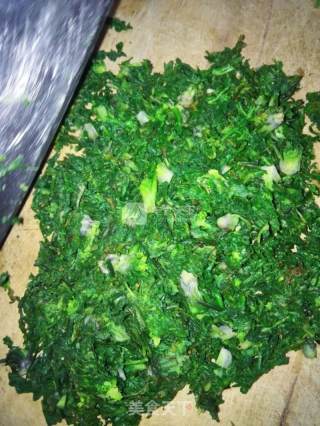 野生荠菜饺子的做法步骤：3