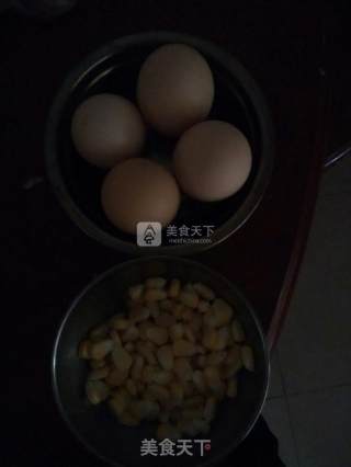 玉米鸡蛋羹的做法步骤：1