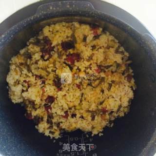 腊肉豌豆红薯焖饭的做法步骤：17