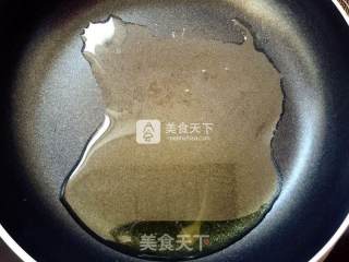 皮蛋瘦肉粥   简易版的做法步骤：2