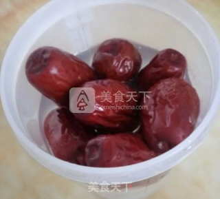 红枣豆浆的做法步骤：2